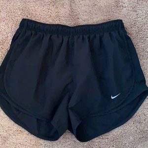 Nike women’s shorts
